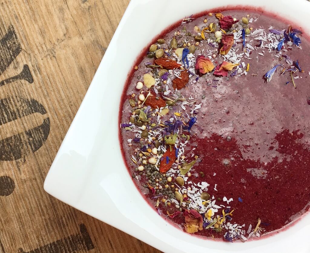 Beeren Smoothiebowl