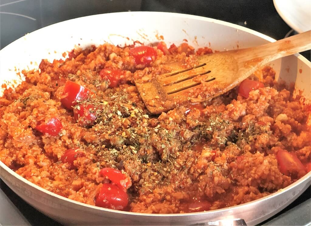 Bolognese auf Blumenkohl Basis