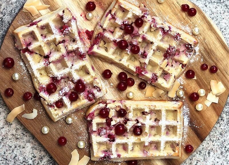 Belgische Waffeln mit Beeren